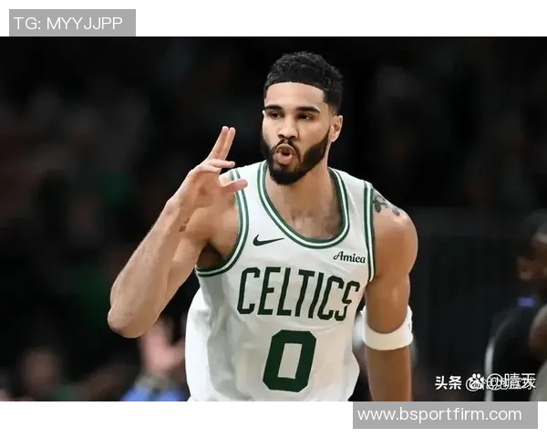 比尔西蒙斯称弗拉格进攻能力堪比塔图姆生涯第三年表现